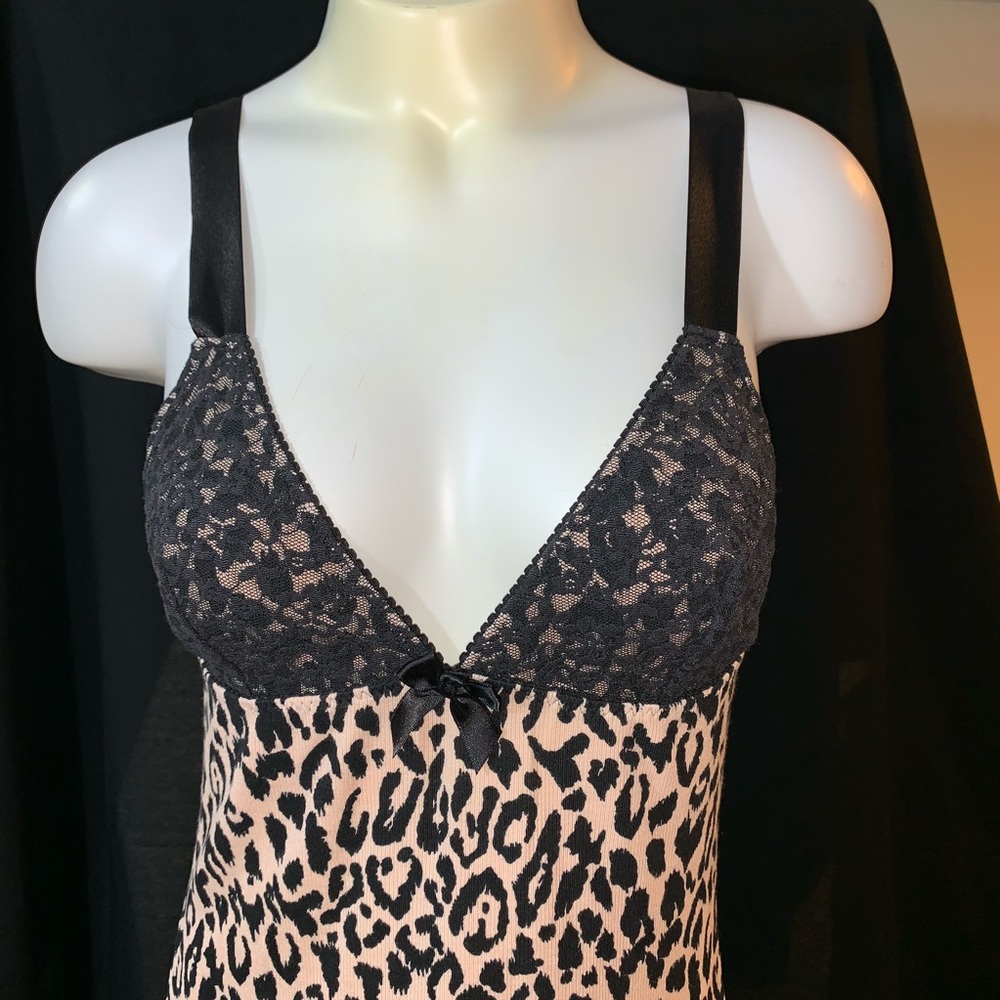 Leopard Nightie - Picture 8 of 9